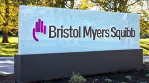 Bristol Myers Squibb: Οι Κλινικές Επιζώντων Καρκίνου αποτελούν ένα νέο κεφάλαιο στη φροντίδα υγείας